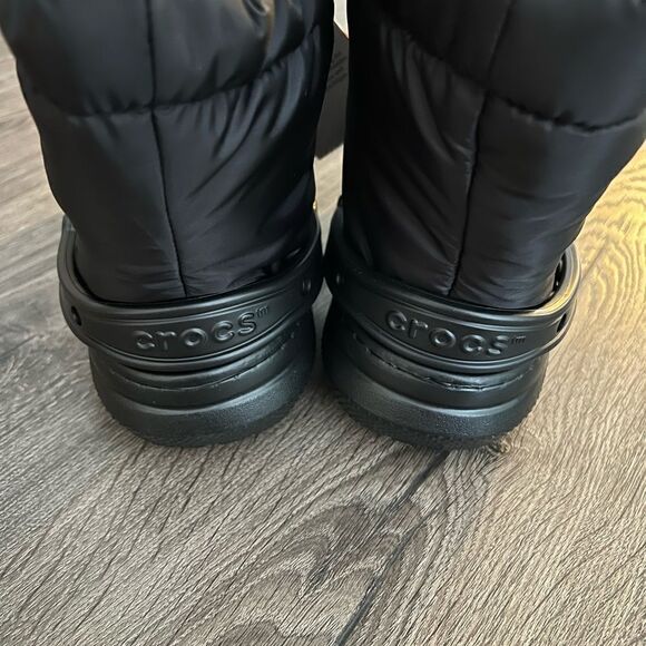 Crocs CLASSIC LINED NEO PUFF BOOT - Picture 3 of 6